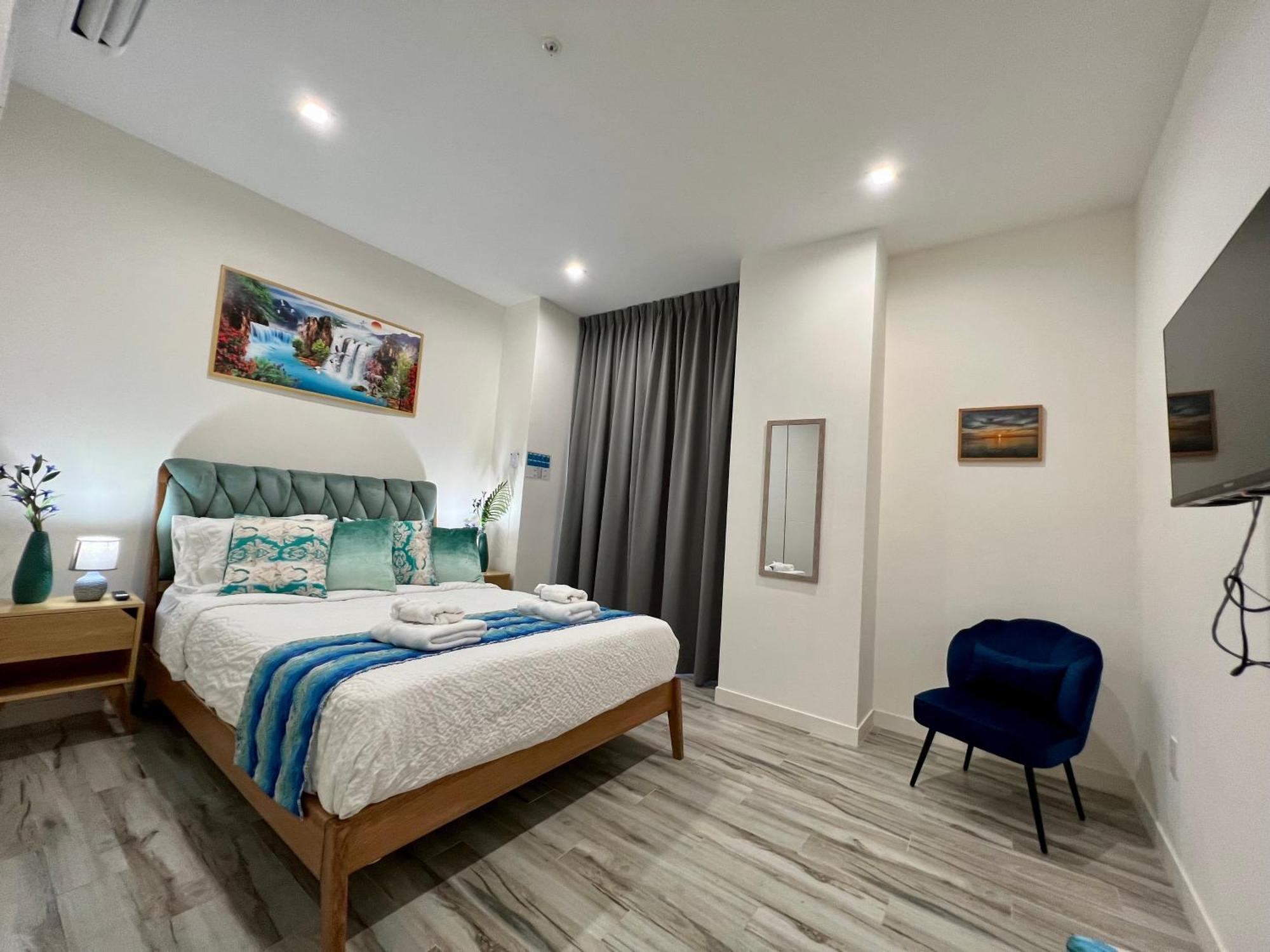 The Cove - Condo Hotel - Palm Beach Strip Habitación foto